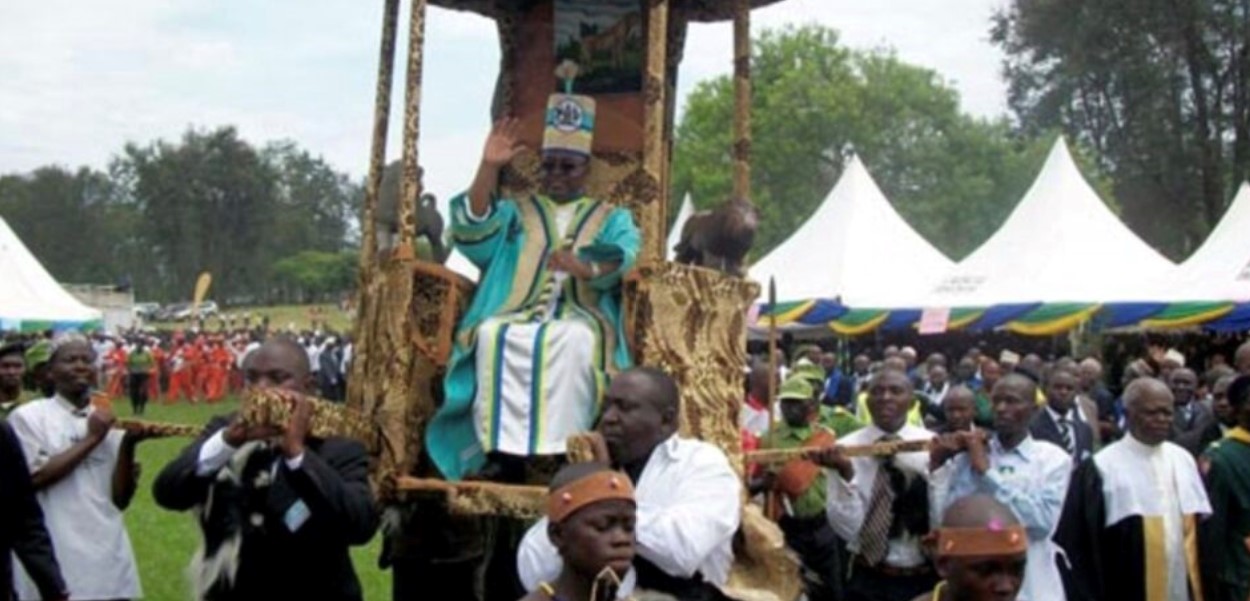 Discover the Bakonzo Tribe Around Semuliki: The Semuliki Valley , which is located in Uganda's Western Region, is a crossroads of centuries